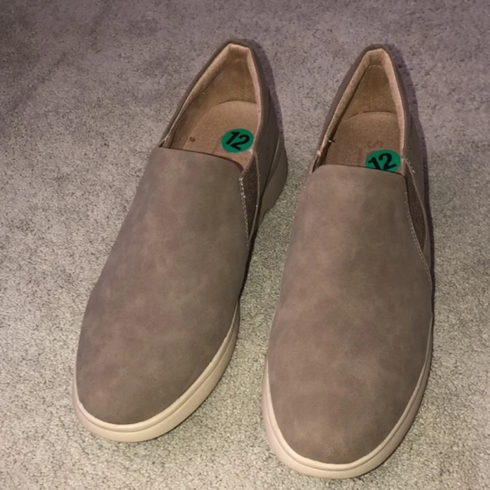 SOUL NATURALIZER Women’s‎ 12 Brown Lyrie Slip-On Sneaker NWOT